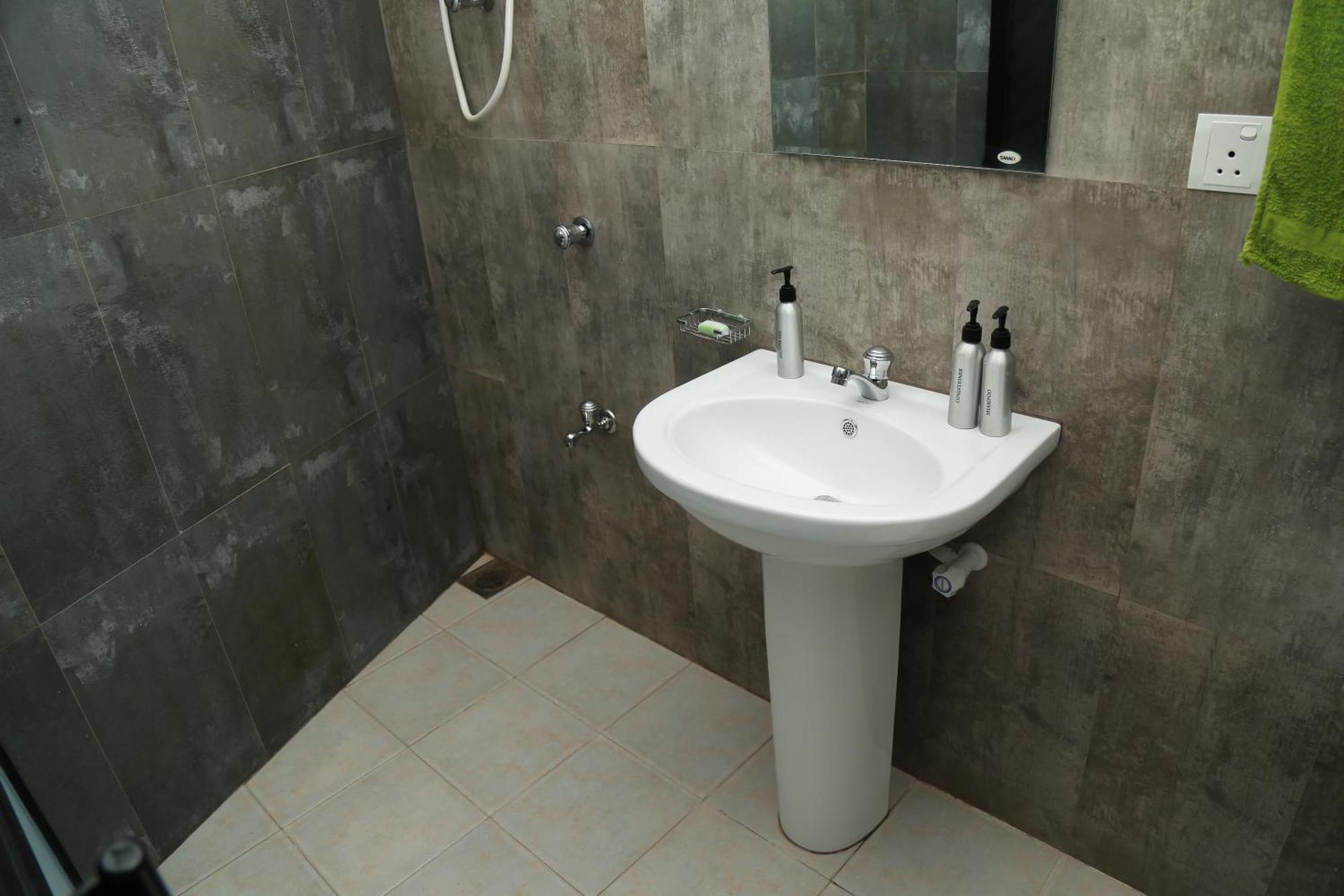 טנגלה Four Season Guest House מראה חיצוני תמונה
